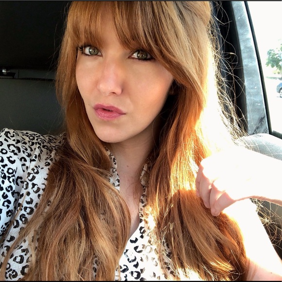 Meet your Posher, Stacey - Picture 2 of 2